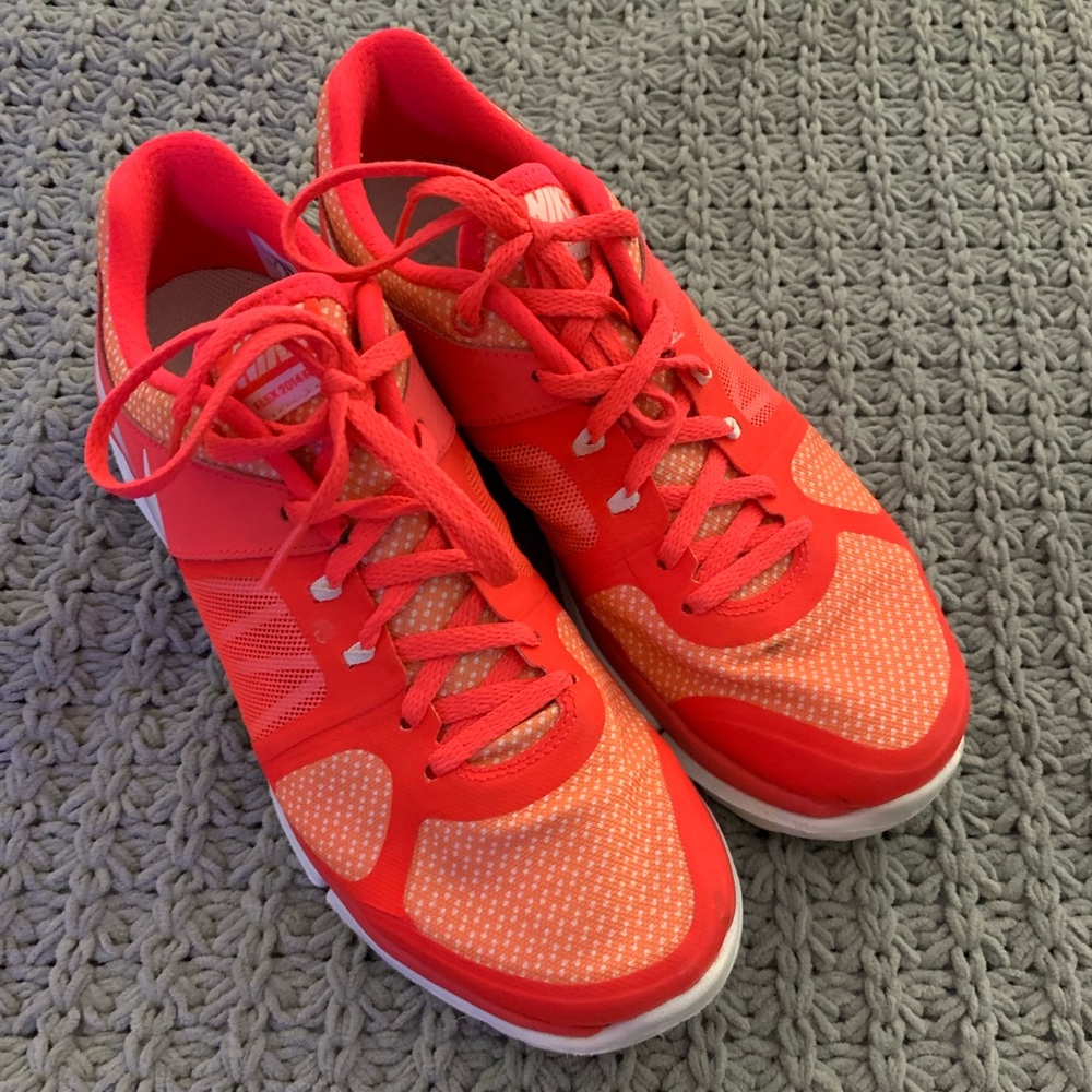 Nike bright pink/orange running shoes sz8